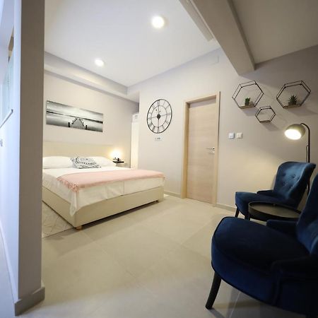 Teatro Verdi Accommodation Задар Экстерьер фото