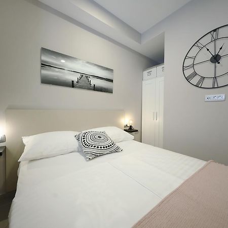 Teatro Verdi Accommodation Задар Экстерьер фото